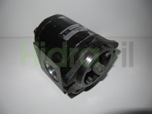 Imagen C22.4L37486 Sauer Danfoss bomba hidráulica de engranajes 22.4 cc/rev con eje estriado 11 dientes
