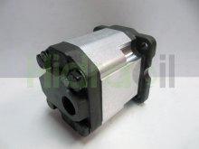 Miniatura de OEM129 Barreiros bomba hidráulica de engranajes 14.6 cc/rev con eje cónico