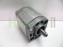 Imagen OEM60 Nussbaum bomba hidráulica triple de engranajes 3 cc/rev