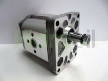 Imagen 2-D-50 Marzocchi bomba hidráulica de engranajes 35.2 cc/rev con eje cónico tomas para brida giro a derechas