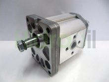 Imagen 2-S-50 Marzocchi bomba hidráulica de engranajes 35.2 cc/rev con eje cónico tomas para brida giro a izquierdas