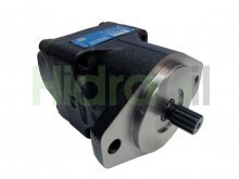 Imagen M4C 024 3N00 A104 Denison Parker motor hidráulico de paletas 24 cc/rev con eje estriado tomas traseras
