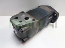 Thumbnail of 104-1944-006 Char-Lynn Eaton motor hidráulico orbital 245 cc/rev con eje cilíndrico 32 mm y brida magneto