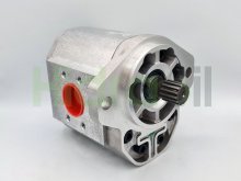 Imagen TAP 60-200/200 D SC02 Sundstrand Turolla bomba hidráulica de engranajes 200 cc/rev con eje estriado brida SAE giro a derechas