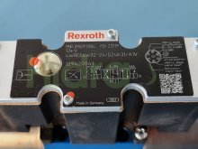 Thumbnail of R900911004 4WREE6W32-2X/G24K31/A1V Rexroth Válvula proporcional NG6 24V DC