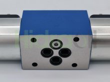 Thumbnail of 4WE6J62/EG24N9K4/B10 - R900548271 Rexroth electroválvula 4/3 NG6 24V DC con chiclé en P de 1 mm